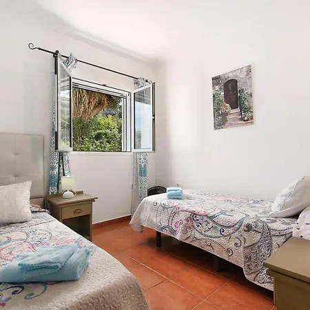 Vivienda V Torres 4 Holiday home Vega de San Mateo